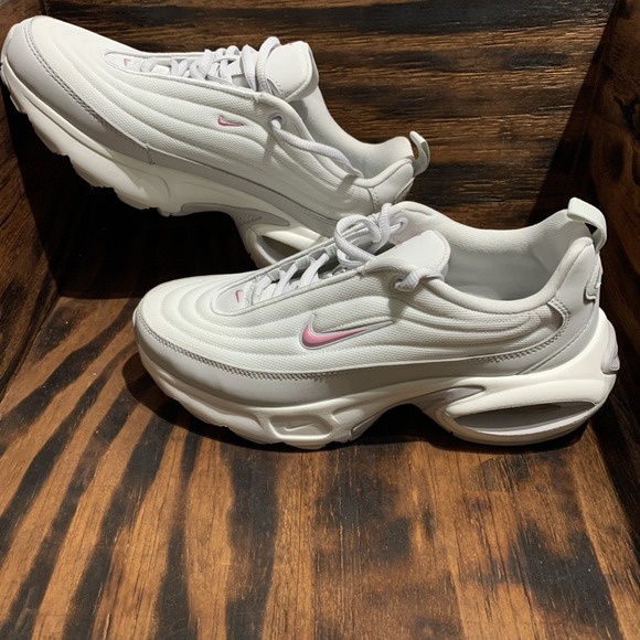 Nike Air Max Portal 'White/Pure Platinum'Women's Size US